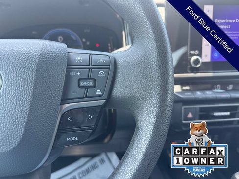 Used 2025 Toyota Camry LE FWD image 39