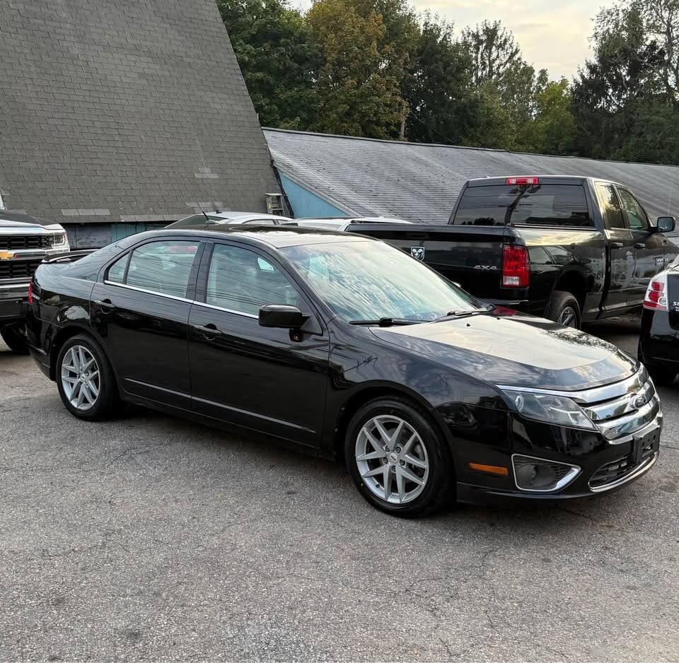 Used 2010 Ford Fusion SEL AWD/4WD image 1
