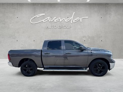 Used 2019 RAM 1500 ST w/ SXT Plus Group AWD/4WD image 17