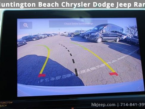 Used 2022 Jeep Compass Latitude image 34