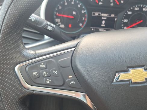 Used 2024 Chevrolet Malibu LT FWD image 16