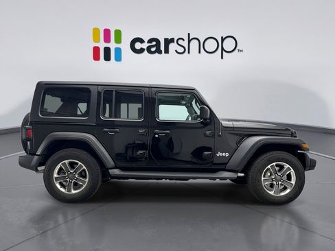 Used 2018 Jeep Wrangler Unlimited Sport S image 6
