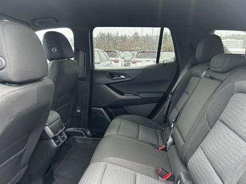 Used 2025 Chevrolet Equinox LT image 11