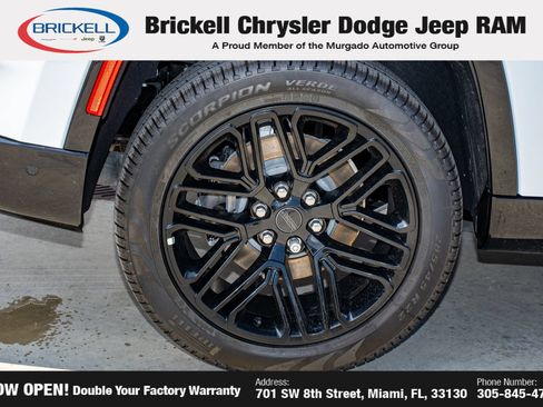 Used 2025 Jeep Wagoneer Series II w/ Convenience Group I AWD/4WD image 45