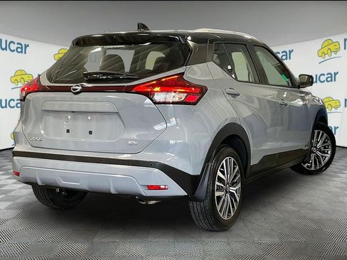 Used 2024 Nissan Kicks SV FWD image 6