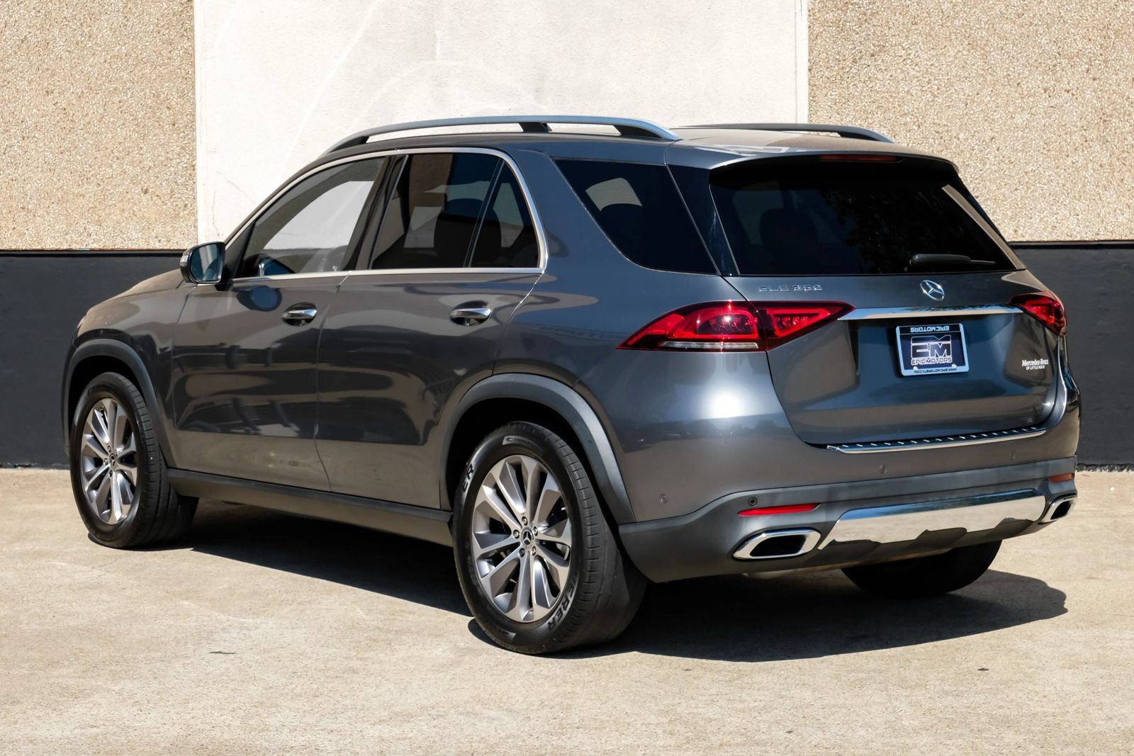 Used 2023 Mercedes-Benz GLE 350 w/ Premium Package image 10