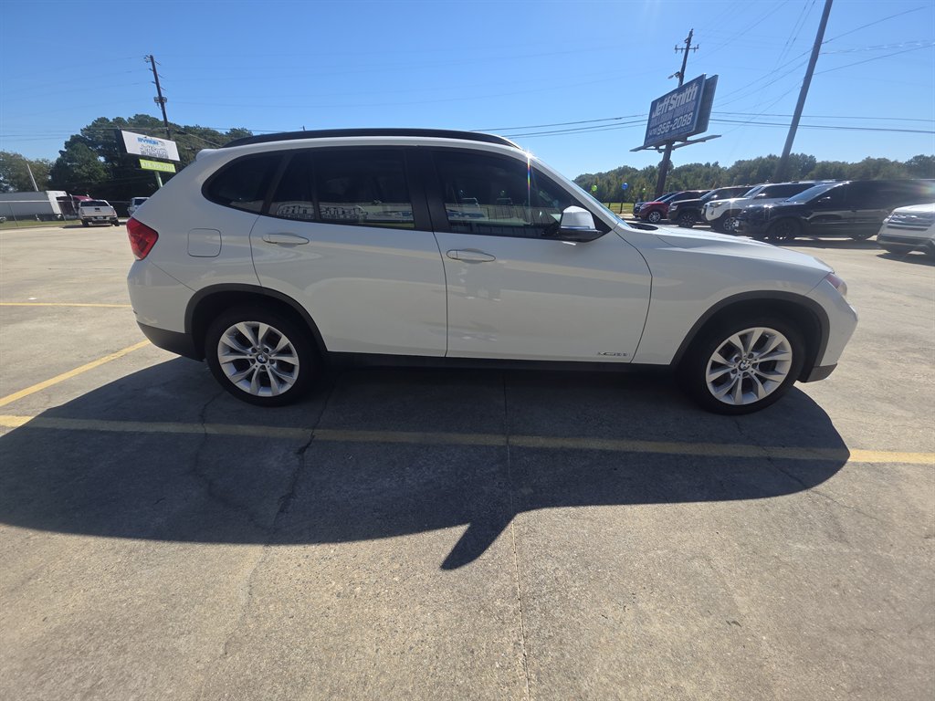 Used 2014 BMW X1 xDrive28i AWD/4WD image 1