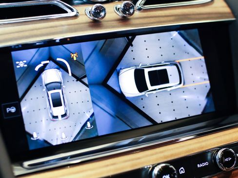 New 2025 Bentley Bentayga image 34