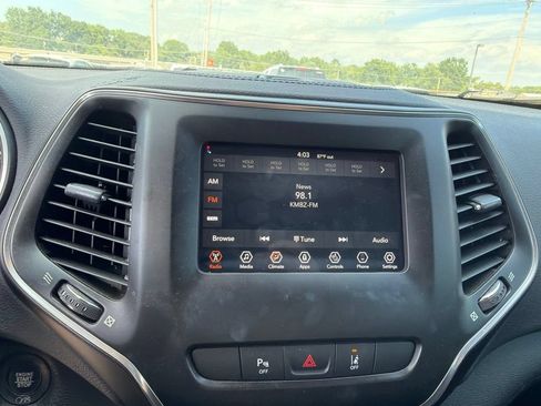 Used 2021 Jeep Cherokee Latitude Lux AWD/4WD image 15