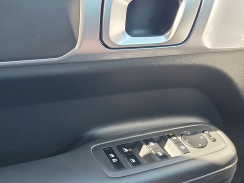 Certified 2025 Hyundai Santa Fe XRT AWD/4WD image 14