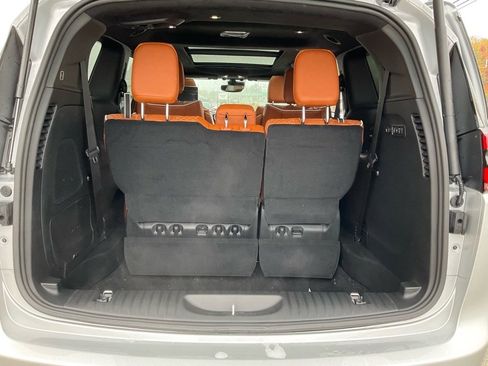 New 2026 Chrysler Pacifica Pinnacle w/ Trailer Tow Group image 31