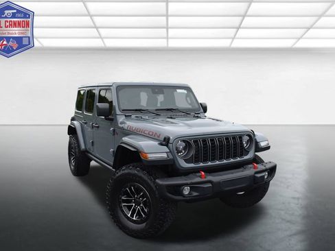 Used 2025 Jeep Wrangler Unlimited Rubicon AWD/4WD image 1