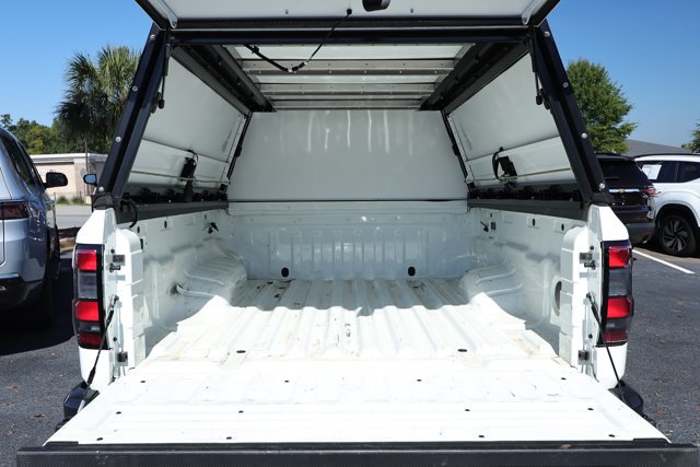 Used 2025 Nissan Frontier S AWD/4WD image 9
