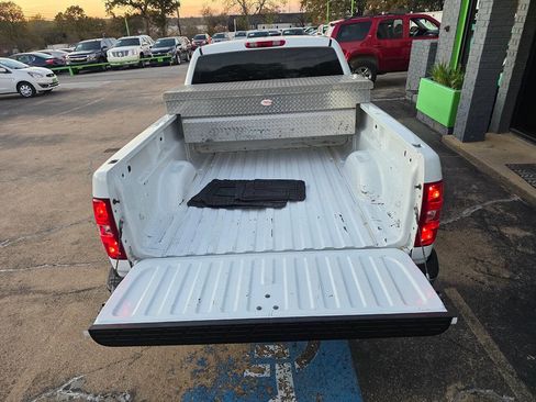 Used 2013 Chevrolet Silverado 1500 W/T image 15