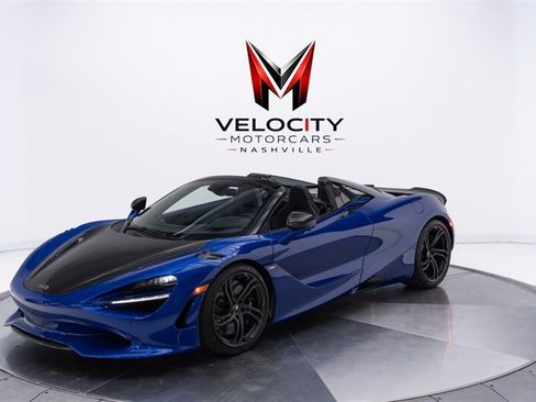 Used 2024 McLaren 750S Spider RWD image 11
