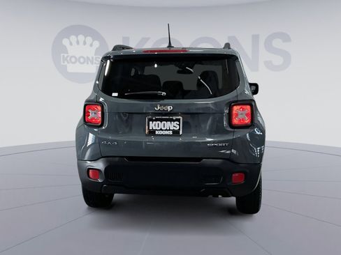 Used 2017 Jeep Renegade Sport w/ Power & Air Group image 15