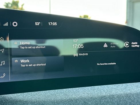 Used 2024 Lucid Air Touring image 16