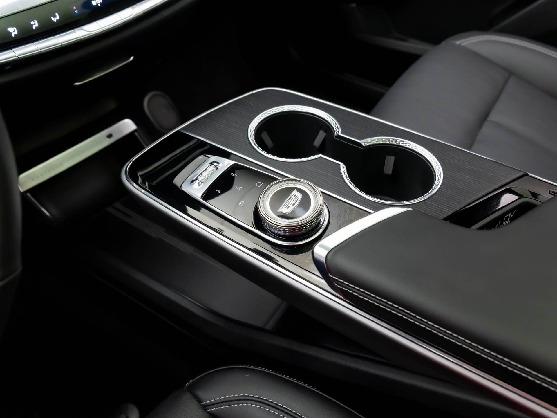 Certified 2025 Cadillac Lyriq Sport AWD/4WD image 14