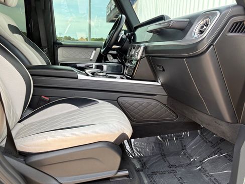 Used 2021 Mercedes-Benz G 550 image 39