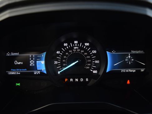 Used 2023 Ford Edge SEL w/ Convenience Package image 3