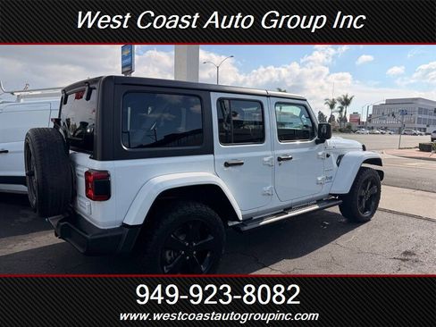 Used 2023 Jeep Wrangler Unlimited Sahara image 3