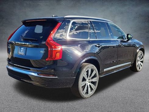 New 2025 Volvo XC90 B6 Ultra w/ Protection Package image 3