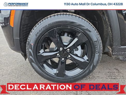 New 2026 Jeep Grand Cherokee Limited image 9