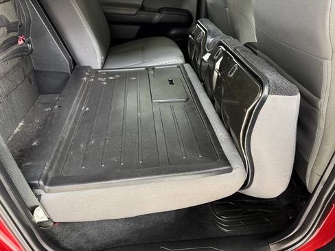 Used 2021 Toyota Tacoma SR5 image 34