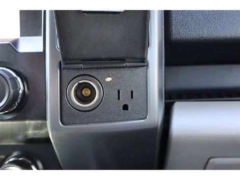 Used 2019 Ford F150 XLT w/ Equipment Group 302A Luxury AWD/4WD image 35