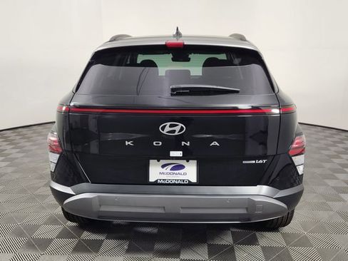 New 2026 Hyundai Kona Limited image 4