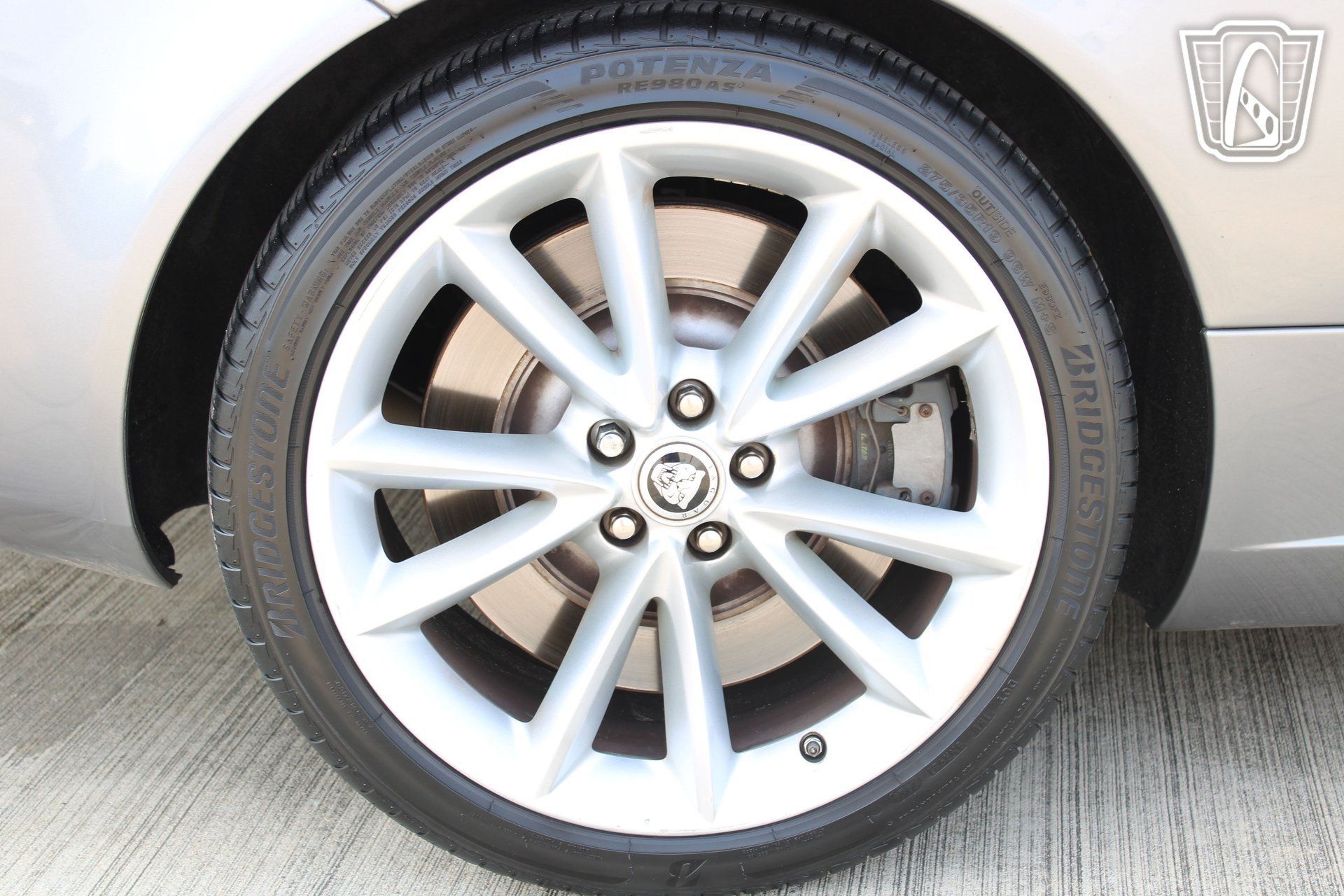 Used 2012 Jaguar XKR R RWD image 9