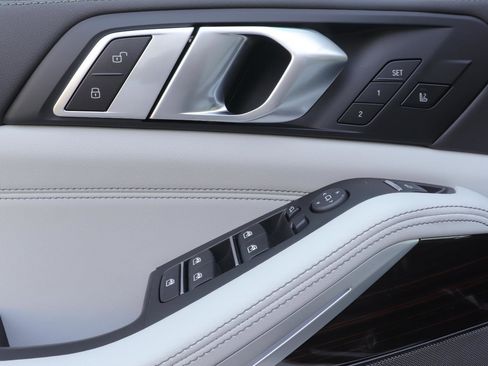 New 2026 BMW X5 xDrive40i w/ Climate Comfort Package image 26