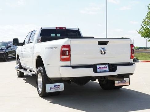 Used 2024 RAM 3500 Laramie w/ Sport Appearance Package AWD/4WD image 7