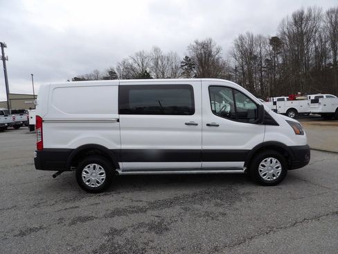 Used 2024 Ford Transit 250 w/ Exterior Upgrade Package image 9