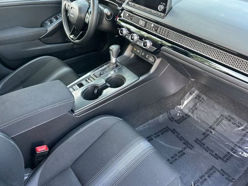 Certified 2025 Honda Civic Sport image 15