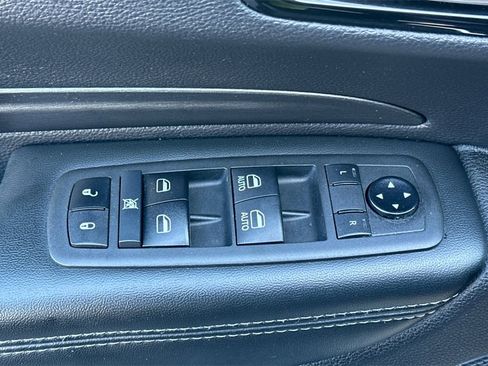 Used 2021 Dodge Durango SXT w/ 3rd Row Seating Group image 14