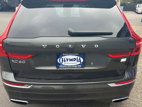 Used 2021 Volvo XC60 T8 Inscription Expression AWD/4WD image 9
