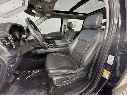 Used 2021 Ford F150 Lariat w/ Equipment Group 502A High image 22