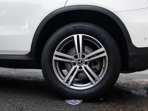 Used 2021 Mercedes-Benz GLC 300 4MATIC image 12