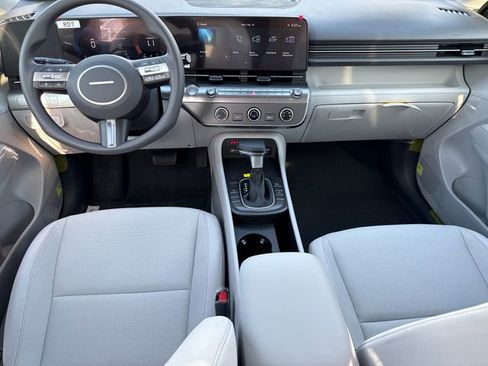 New 2026 Hyundai Kona SE image 16