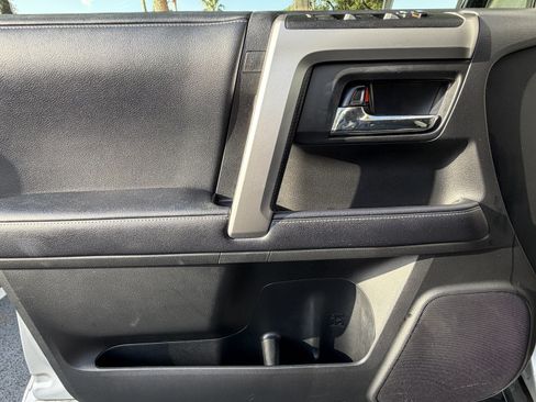 Used 2020 Toyota 4Runner SR5 Premium w/ Moonroof Package AWD/4WD image 13