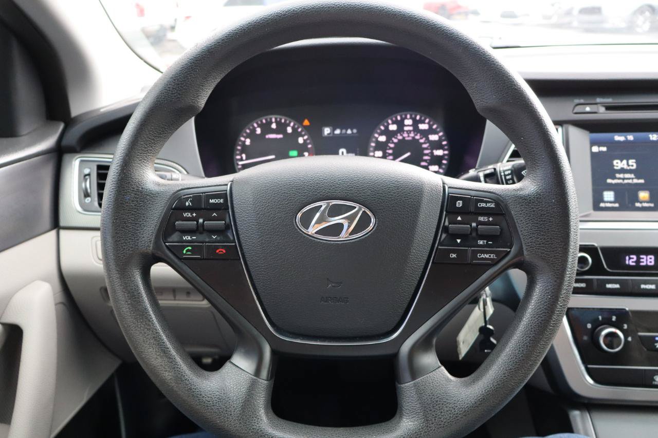 Used 2016 Hyundai Sonata Sport FWD image 19