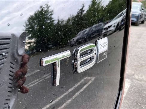 New 2026 Volvo XC90 T8 Ultra w/ Protection Package Premier AWD/4WD image 9