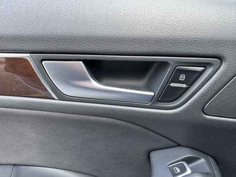 Used 2017 Audi Q5 2.0T Premium w/ Audi MMI Navigation Plus image 42