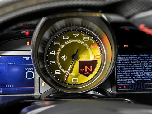 Used 2020 Ferrari 812 Superfast RWD image 37