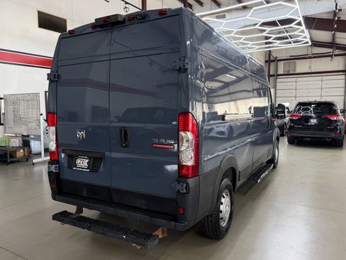 Used 2019 RAM ProMaster 2500 FWD image 2