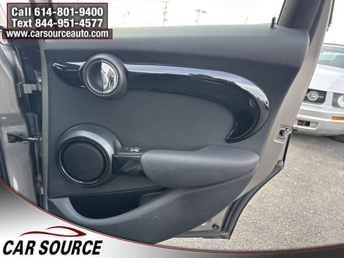 Used 2016 MINI Cooper S image 29