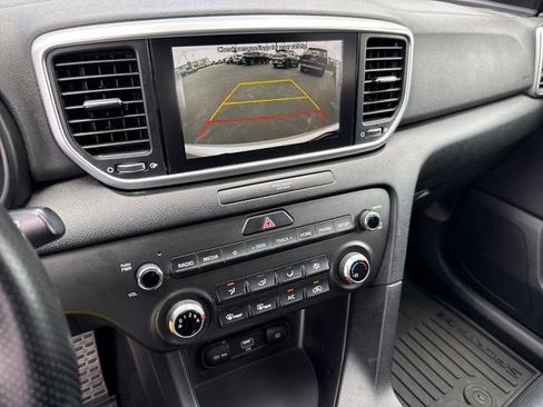 Used 2021 Kia Sportage S FWD image 19