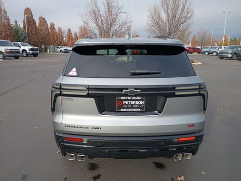 New 2026 Chevrolet Traverse RS image 11