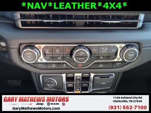 New 2025 Jeep Gladiator Sport w/ Premium Package image 14